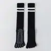 Calcetines de Yoga de Cinco Dedos para Mujer Calcetines de Pantorrilla de Baja Presión Rayados Separadores de Dedos Pilates Entrenamiento Calcetines Antideslizantes Calcetines Largos Deportivos para Correr