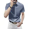 Camisa casual de manga corta, fluida y libre de arrugas de alta gama para hombre, corte ajustado, tacto premium, camisa de seda helada elástica de color liso para negocios