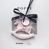 Tabletas de Yeso Aromaterapia Personalizadas, Colgante de Caballo Mecedora Lindo, Piedra Difusora de Aroma, Armario para el Hogar Personalización OEM, Aromaterapia para Coche