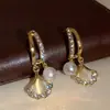 Brincos de Metal com Franjas Tendência 2026, Moda de Alto Padrão, Brincos Longos para Mulheres, Brincos Exagerados Europeus e Americanos