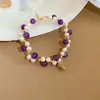 Pulsera de Perlas de Agua Dulce con Broche en Forma de T de Abeja Microincrustada de Circonita Estilo Francés, Pulsera de Lujo Ligero de Gama Alta, Accesorio de Mano Moderno y Elegante
