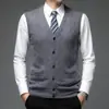 Chaleco de punto jacquard con cuello en V y bolsillo para hombre, chaqueta de punto, chaleco de negocios casual de alta gama para hombres de mediana edad y mayores