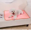 Tapete Higiênico para Pets Transfronteiriço Espessado Quente Isolamento de Urina Antiderrapante Fácil de Absorver Água e Secar Uso Repetido Tapete de Urina para Gatos e Cachorros