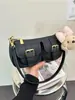 Dropshipping Transfronterizo Bolso de Mano con Cinturón de Cuero Multibolsillos para Motocicleta Bolso de Hombro para Debajo del Brazo Bolso de Moda Casual Modelo Nuevo 2026 para Mujer