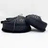 Zapatos sucios para hombre y mujer, un par de cono de felpa peluda, zapatos de invierno raros de algodón de coco, zapatillas divertidas de algodón Aj, venta al por mayor