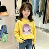 Estilo Nuevo Primavera y Otoño Talla Mediana y Grande Niños Bebé Elegante Estampado de Dibujos Animados Top 100% Algodón Puro Camiseta de Manga Larga Cuello Redondo para Niñas