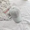 Gorra de Béisbol Retro Americana con Bordado de Letra Pequeña, Estilo Urbano de Moda, Diseño de Nicho, Ropa Casual para el Día a Día con un Toque de Lujo