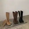 Botas de Caballero Otoño e Invierno Botas Largas Versátiles Estilo Coreano Aumento Oculto de Altura Hasta la Rodilla Botas Adelgazantes Simples No Ante Retro