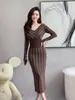 Vestido de Punto Rayado de Manga Larga, Suéter de Otoño e Invierno, Falda Base para Vestir, Falda Ajustada al Cuerpo, Ceñidor de Cintura, Adelgazante, Elegante Falda de Longitud Media