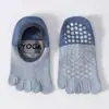 Calcetines de cinco dedos para mujer para yoga y deportes, antideslizantes, silenciosos, adecuados para fitness en casa, aeróbicos y Pilates profesional