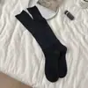 Calcetines Básicos de Color Sólido para Todas las Estaciones, Ligeros y Ligeramente Transparentes, Calcetines por Capas con Rayas Verticales, Calcetines Largos Versátiles en Estilo Universitario