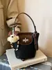 Bolsa de Balde Colorida Patchwork Fashionable 2026 Nova Coleção Primavera/Verão Personalidade Ins Bolsa de Ombro Tendência Bolsa Transversal