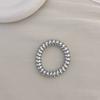 Anillo para el pelo de línea telefónica plateado para mujer 2024 Celebridad de Internet Nuevo Sentido de Alta Gama Viento Frío Cuerda de Cabeza de Bobina de Energía Tendón de Goma Accesorios para el Cabello Mujer
