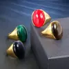 Anillo de acero inoxidable para hombre europeo y americano anillo de acero de titanio obsidiana natural al por mayor en stock
