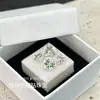 Suministro Directo de Fábrica de Pendientes Florales Brillantes en Forma de Corazón Accesorios Circonita Piedra Suelta Diseño de Nicho Versátil Gradiente Coloridos