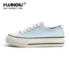 Tênis Globais de Lona Azul Claro para Mulheres 2026 Verão Novos Tênis Casuais de Cano Baixo Slip-On Estudante Sapatos Casuais Femininos
