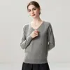 Nueva capa base de punto de cachemira para otoño e invierno, moderna, suave, cómoda, lisa, simple, de manga larga, cálida y elegante para mujer