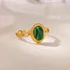 Europa e Estados Unidos anel de flor de zircônia verde cravejada requintado transfronteiriço feminino 2025 novo anel retrô de alta qualidade atacado