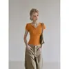 Camiseta AUDISTY naranja de manga corta con escote en V medio abierto para mujer, top elegante de estilo coreano ajustado para verano