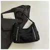 2026 Nuevo Color Sólido Gran Capacidad Texturizada Moda Tendencia Casual para Viajes al Trabajo Bolso de Hombro Tote Multifuncional