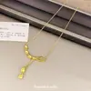 Colar com Pingente de Borla Dourada para Mulheres Estilo Corte Retrô Cor Dourada Antiga Joia de Casamento Acessório de Corrente para Clavícula