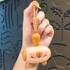 Llavero de martillo que hace ruido para aliviar el estrés de panda, colgante de martillo pequeño de silicona de capibara chillón, lindo regalito