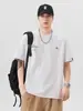 Roupas Masculinas Fengshe / Camiseta Masculina de Manga Curta com Estampa de Letras de Peso, Novo Estilo de Verão, Algodão Puro, Caimento Solto, Gola Redonda, Top de Meia Manga