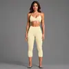 Conjunto de Sutiã Esportivo Cruzado com Gola Halter para Mulheres, Lindo Sutiã de Yoga com Costas Cruzadas, Calça Capri de Fitness de Secagem Rápida, Conjunto de Duas Peças para Yoga