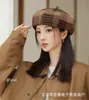Boina Xadrez de Outono e Inverno Estilo Coreano para Mulheres, Fashionável e Versátil, Chapéu de Pintor Simples e Elegante, Boina Retrô Britânica