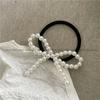 Pinza para el pelo con lazo de imitación perla gris plateado de viento frío clip lateral anillo para el pelo de mariposa con cuentas goma para coleta nueva