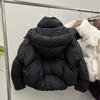 Imagen Oficial: Chaqueta Corta de Algodón Grueso para Mujer, Moda Invierno 2025, Corte Holgado, Chaqueta Acolchada de Color Sólido, Abrigo Cálido con Capucha