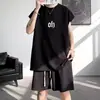 Colete sem mangas para homens grandes, novo modelo de comércio exterior, corte solto, blusa masculina tamanho grande, estilo Hong Kong do Instagram, gola redonda de verão, roupa fitness moderna