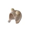 Nuevo Sombrero Protector de Oídos para Bebé, Lindo para Otoño e Invierno, Cálido y Protector contra el Frío, Cómodo para Bebé, Doble Bola, Suave y Cera, Gorro para Pies, Venta al por Mayor
