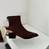Botines cortos de tacón grueso estilo retro francés con estampado de leopardo y punta fina para mujer, nueva colección otoño 2026