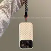 Adecuado para fundas de teléfono Apple 18 Pro Max y iPhone 18 Pro, con un diseño creativo de cordón, protección contra caídas y un lindo patrón de estrellas y osos