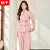 Traje de moda para anfitrión y conferencista con pantalones rectos, Traje de tres piezas negro para primavera y otoño, adelgazante y que realza la altura