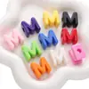 Contas Acrílicas de Cor Única com Furo Grande de Números e Letras para Correntes de Celular Artesanais DIY, Decorações de Bolsas e Materiais para Pingentes
