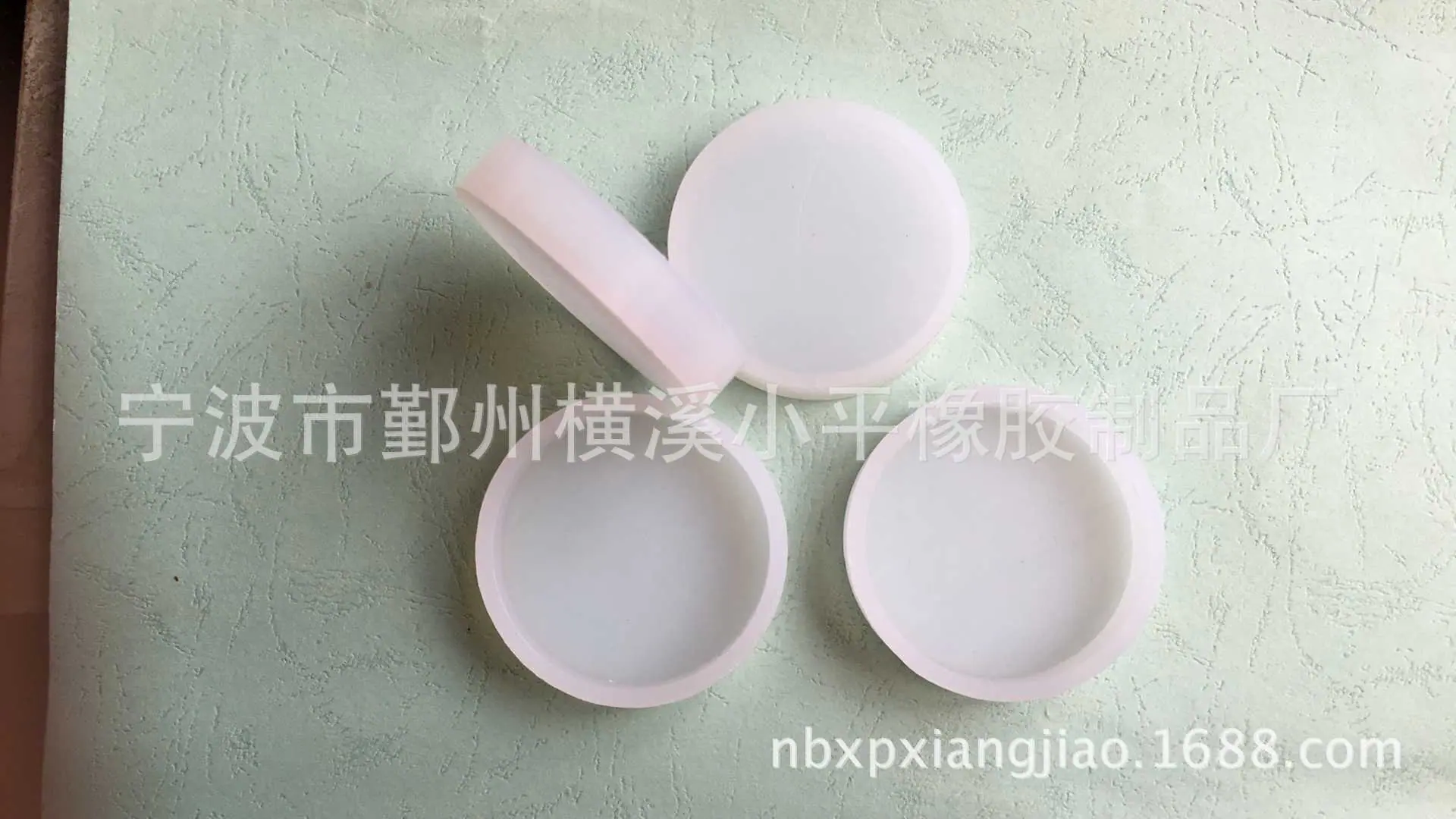 334D140E13C4350D64B41BCA0ED76E