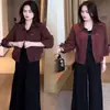 Camisa casual para mujer, nuevo estilo de otoño, diseño corto de moda, corte holgado, elegante y juvenil
