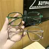 Gafas Retro de Marco Grande sin Graduación Anti-Luz Azul de Moda para un Look Natural, Estilo Estudiante Adelgazante para Miopía