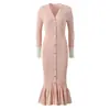 Vestido de Malha de Alta Qualidade Pronto para Vestir 2025 Europeu e Americano Primavera e Outono Nova Moda Decote V Slim Ajustado Manga Longa para Mulheres