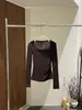 [Kaipu] Trece Líneas Estilo Otoño Textura de Lana Jacquard Cuadrado Ajustado Versátil Camiseta para Mujer TB4218