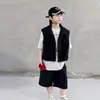 Traje de verano para niños de manga corta 2026 nuevo estilo para niños mayores, chaleco infantil fino y transpirable conjunto de tres piezas para verano