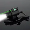 Linterna de arma integrada LED de luz blanca y láser verde táctico para exteriores, luz fuerte de disparo largo con interruptor de cola de ratón, linterna colgante de 92G