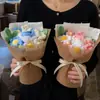 Ramo de punto terminado transfronterizo con un toque de alta gama, ramo de hilo de rosa y tulipán, regalo de cumpleaños para novia, regalo del Día de San Valentín