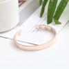 Pulseira Magnética Popular de Venda Cruzada Joias Europeias e Americanas Superfície Brilhante Pura Abertura Magnética Pulseira Cor de Ouro Rosa para Homens e Mulheres