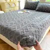 Comércio Exterior Transfronteiriço Especializado em Lençóis de Cama de Solteiro e Colchas de Tafetá Amigáveis à Pele, Confortáveis, Espessos e Quentes, Venda por Atacado de Fabricantes Taiwaneses de Roupa de Cama