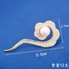 Nuevo Broche de Perlas Exquisito con Diseño de Nube de Lujo para Mujer, Accesorio Versátil para Ropa, Pin Fijo de Circonita Microincrustada de Moda