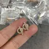 Colar pequeno Q com franjas, pulseira de nariz de porco dourado em forma de V, círculo cravejado de diamantes, corrente para clavícula banhada a ouro rosa 18K, luxo leve para meninas