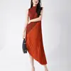 Vestido de Lujo Ligero Estilo Francés para Mujer Verano Elegante de Gama Alta Ajustado al Cuerpo Diseño Irregular Falda Plisada